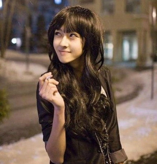 驚艷韓國中國美少女原來是男兒身！