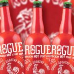 Rogue 推出Sriracha酱做成的啤酒！让你送出最新奇的圣诞节礼物~