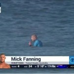 Mick Fanning衝浪公開賽奮力擊退大白鯊，奇蹟生還