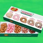 我的老天鹅！Jelly Belly携手Krispy Kreme推出5种甜甜圈风味的软心糖豆～