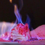 紐約最戲劇化甜點 －火焰棉花糖阿拉斯加蛋糕再進化!