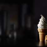7月16大家有免費McDonald’s香草冰淇淋吃! 此外它們還要送出個超級神秘大獎!