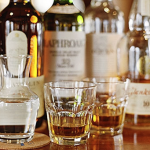 酒商推出威士忌專用的 LV級調酒水，喝下去會很銷魂？！