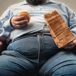 聯邦衛生資料顯示 美國人變胖又變矮