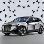 BMW 推出變色概念車 電子紙應用車身黑白瞬間轉換[影]