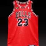 Michael Jordan 在1998年冠軍賽的球衣拍賣 估計最高成交價達500萬美元