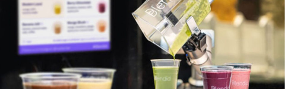加州 UCLA 內飲料店  Jamba 新聘機器人飲料師  一次最多可做9杯冰沙