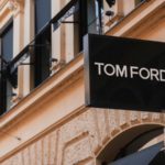 Tom Ford 确定易主 雅诗兰黛同意以23亿美元收购