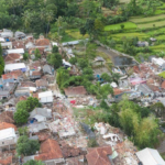 印尼5.6淺層強震增至268死 學校倒塌釀孩童嚴重傷亡