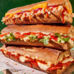Panera 推出全新 Toasted Baguette Sandwiches 奶酪法棍三明治系列，1月17日至22日還有免費贈送活動
