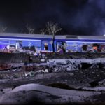 希臘火車對撞致36死  客運車廂前兩節幾乎全毀