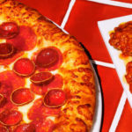 [新品上市] Pizza Hut 推出全新的辣蜜披薩和雞翅!!