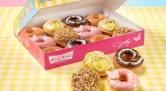 Dolly Parton’s 推出”Southern Sweets “系列甜甜圈，在Krispy Kreme可以买到喔!!
