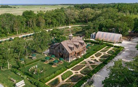 Beach Plum Farm 向當地餐廳提供新鮮食材~