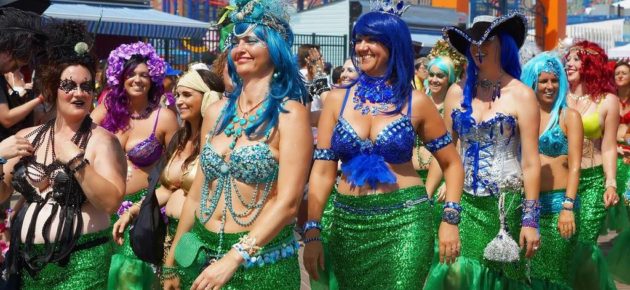 2025年康尼島(Coney Island)美人魚遊行強勢回歸(6/21)🧜‍♀️