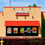 不安全!!Popeyes被指控採購腐壞雞肉供應商😨